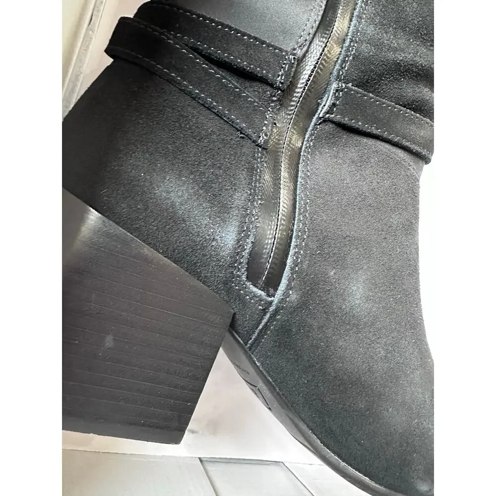 Blonde waterproof knee boots 8
